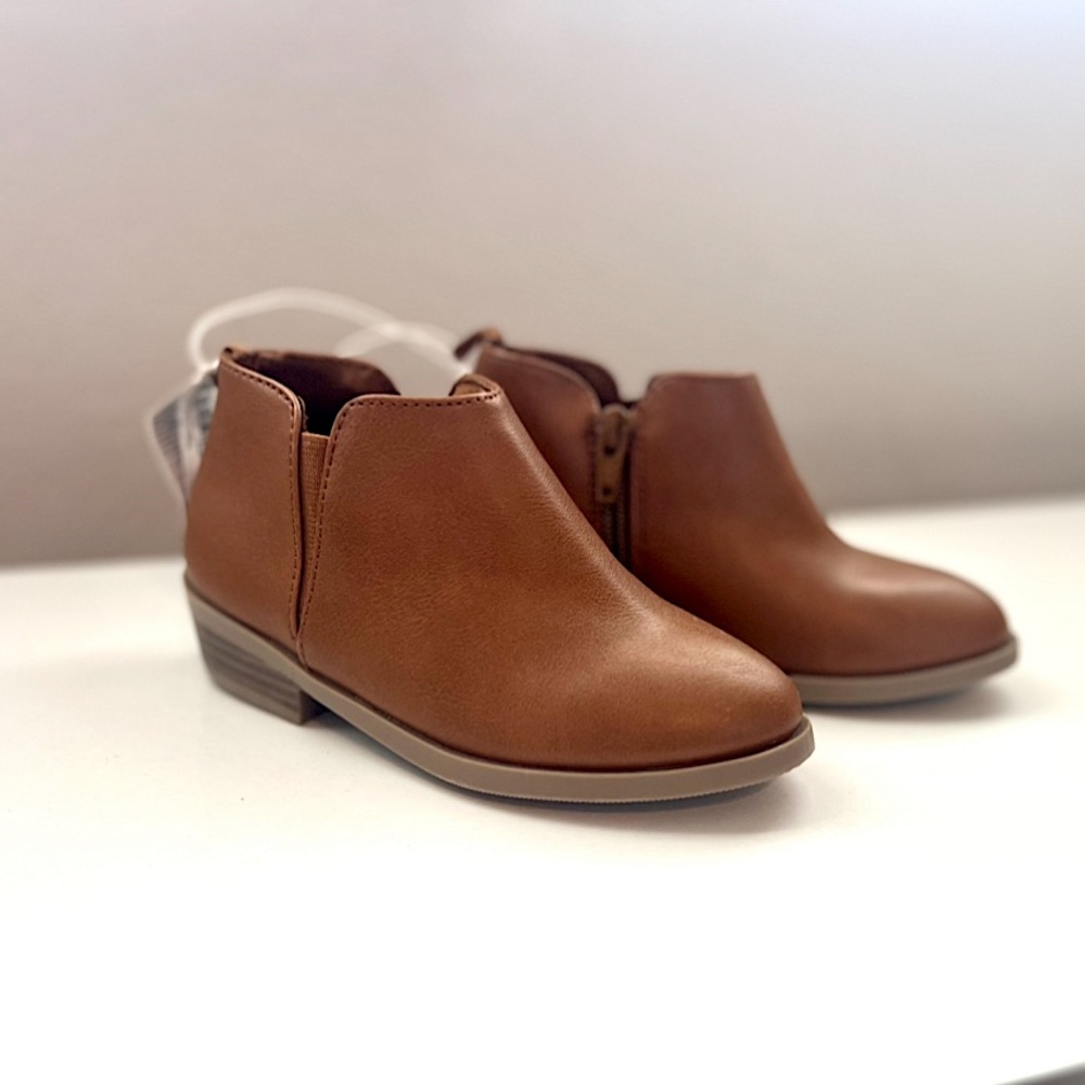 Toddler Booties | Size 9 | Brand New | Brown | Old Navy | Little Girls
